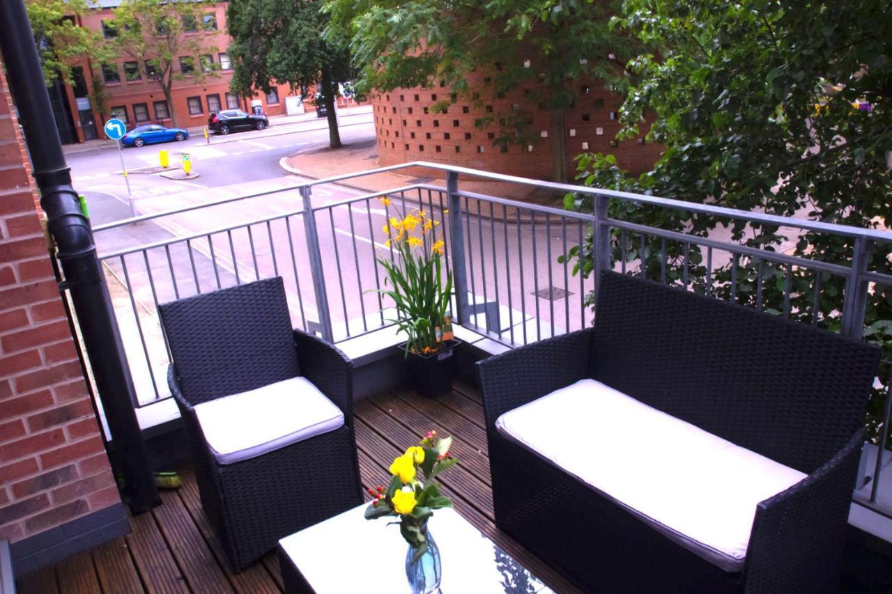 Allen Luxury Apartment Coventry Exteriör bild