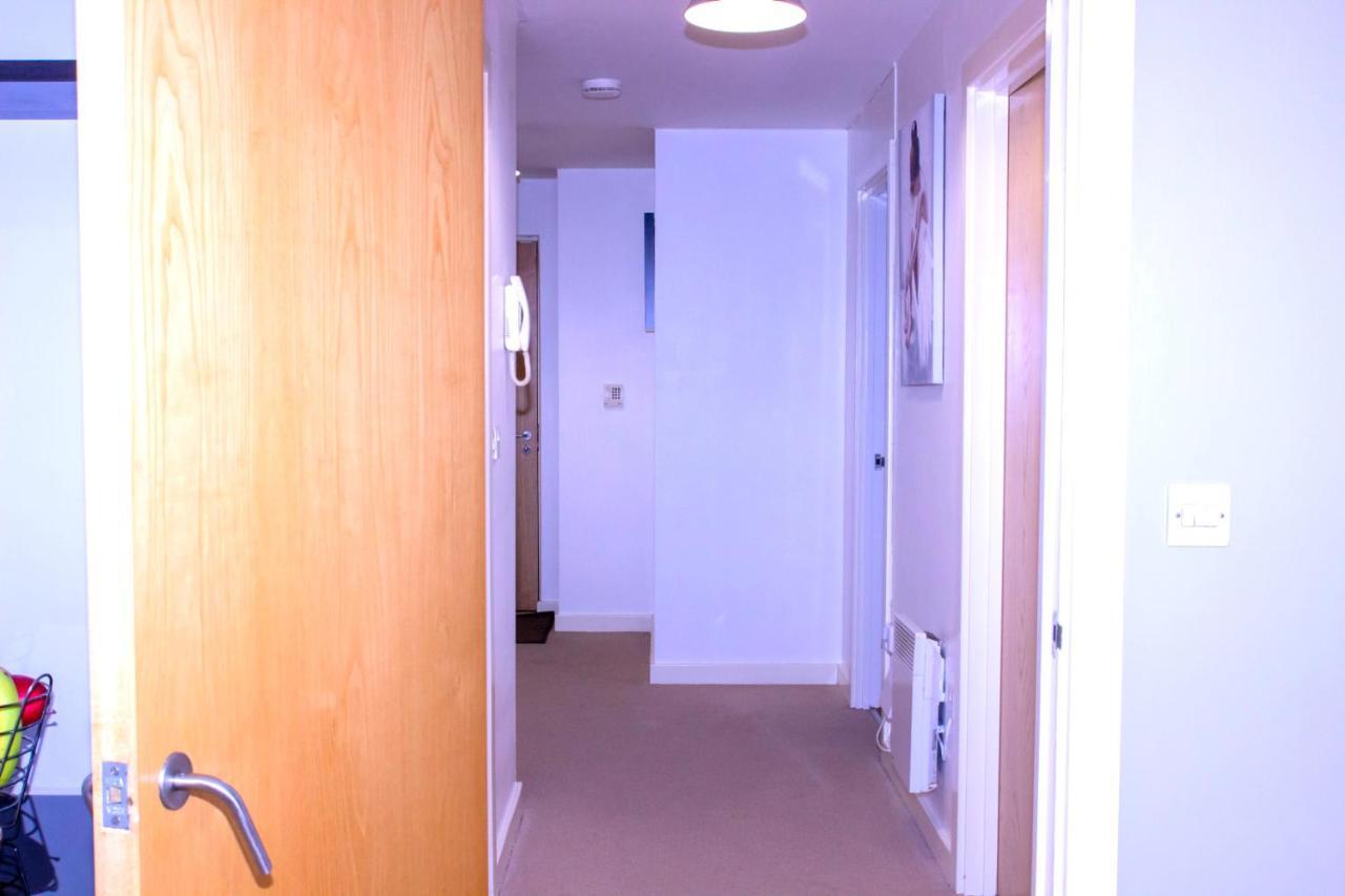Allen Luxury Apartment Coventry Exteriör bild