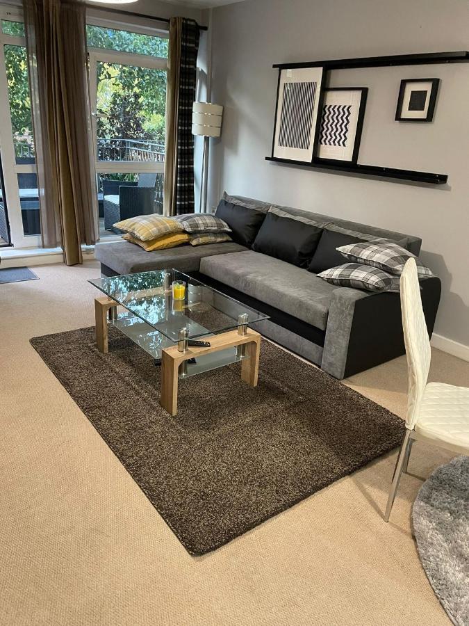 Allen Luxury Apartment Coventry Exteriör bild